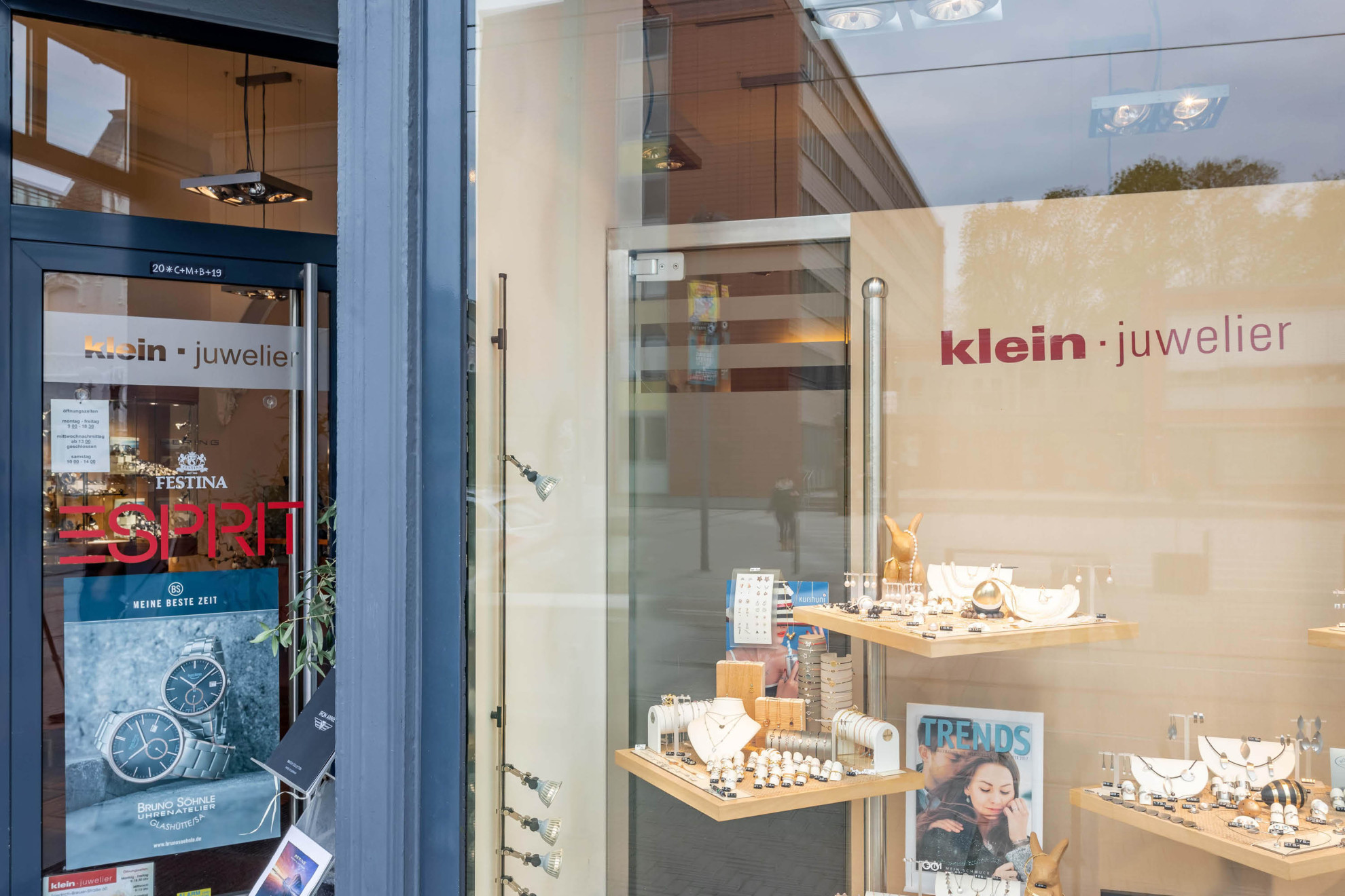 Juwelier Klein Uhren & Schmuck Bonn  